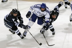 上海申花再遇滑铁卢，亚冠连续客场未能胜利，上海申花夺冠