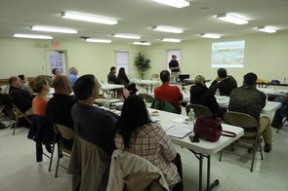 76人组织球员参与城市志愿者清洁活动，76人新援