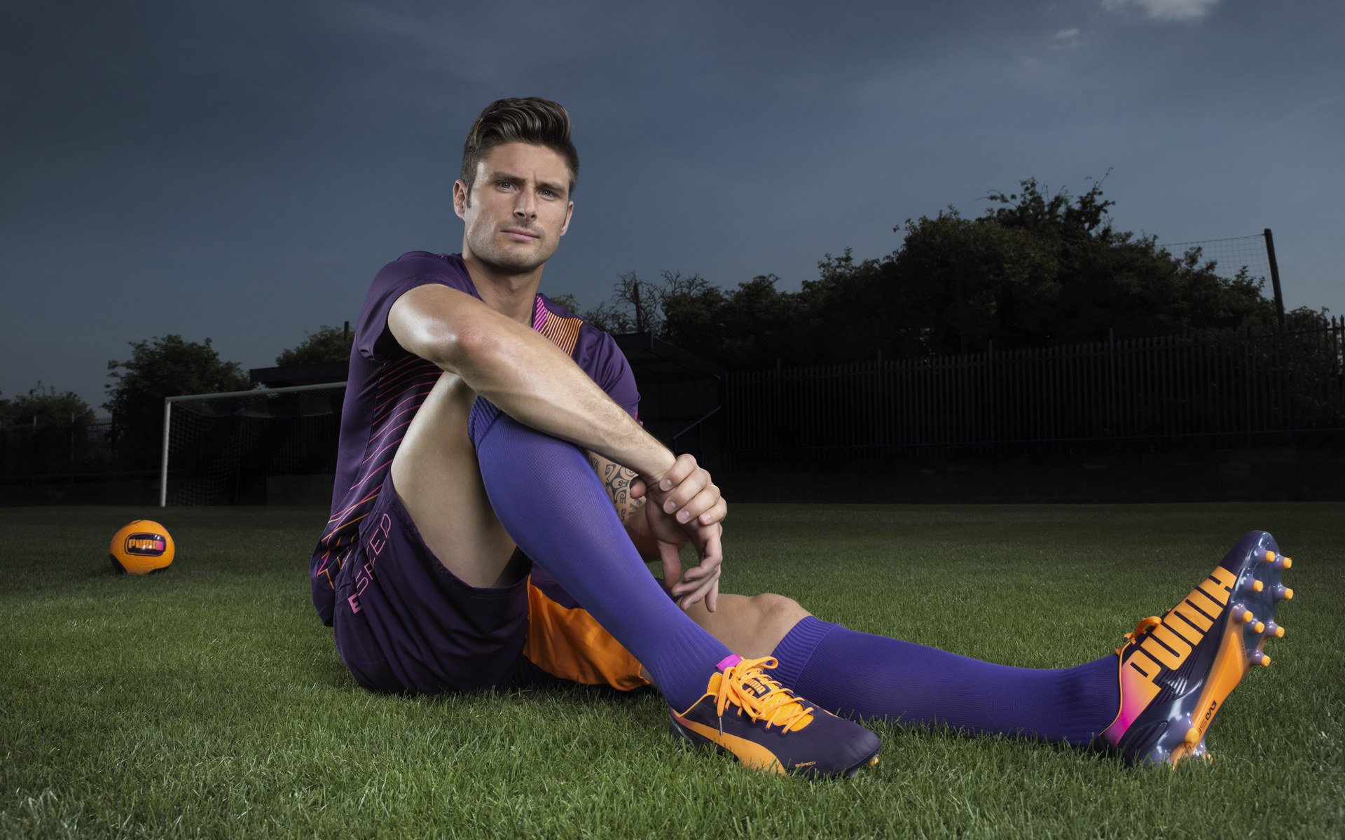 渡边一平稳步提升成绩,赛场表现亮眼,渡边庸一百科